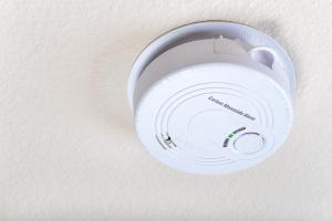 Carbon Monoxide Detector Maintenance Tips for Seniors